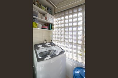 Apartamento à venda com 62m², 2 quartos e 1 vagaCozinha e Área de Serviço