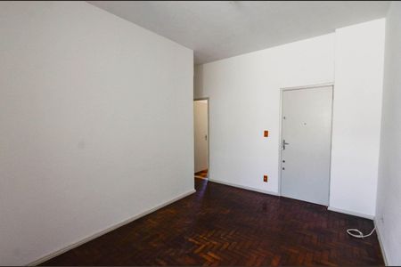 Apartamento à venda com 60m², 2 quartos e sem vaga Apartamento à venda com 60m², 2 quartos e sem vagaSala