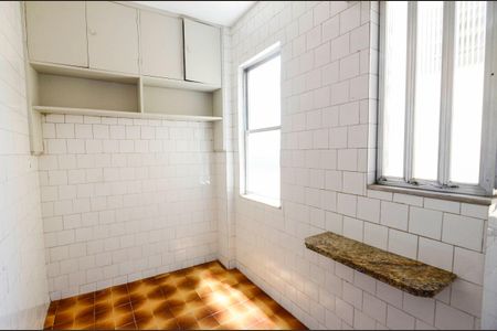 Apartamento à venda com 60m², 2 quartos e sem vaga Apartamento à venda com 60m², 2 quartos e sem vagaCozinha