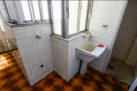 Apartamento à venda com 60m², 2 quartos e sem vaga Apartamento à venda com 60m², 2 quartos e sem vagaÁrea de Serviço