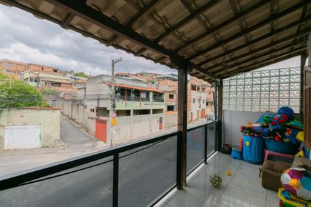 Casa à venda com 260m², 4 quartos e 2 vagas