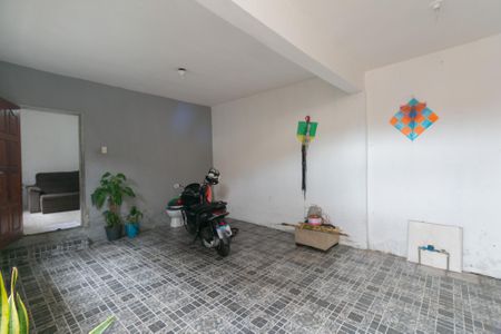 Casa à venda com 260m², 4 quartos e 2 vagas