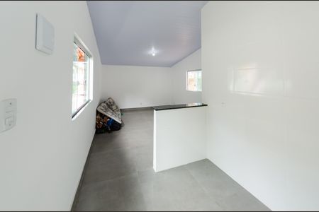 Cozinha de kitnet/studio para alugar com 1 quarto, 26m² em Dom Cabral, Belo Horizonte