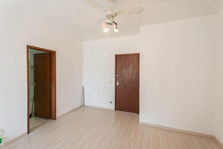 Apartamento para alugar com 58m², 1 quarto e 1 vagaSala