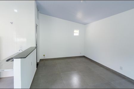 Sala/Quarto de kitnet/studio para alugar com 1 quarto, 26m² em Dom Cabral, Belo Horizonte