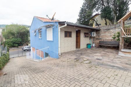 Casa à venda com 5 quartos, 530m² em Partenon, Porto Alegre