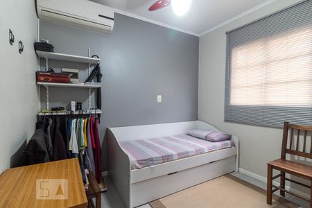 Casa à venda com 5 quartos, 530m² em Partenon, Porto Alegre