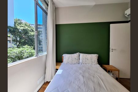 Suíte de apartamento à venda com 2 quartos, 72m² em Laranjeiras, Rio de Janeiro
