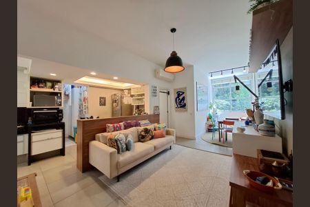 Sala de apartamento à venda com 2 quartos, 72m² em Laranjeiras, Rio de Janeiro