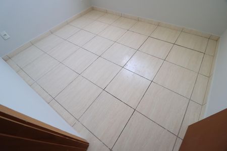 Apartamento para alugar com 47m², 2 quartos e 1 vagaQuarto 2