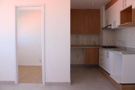 Sala de apartamento para alugar com 2 quartos, 34m² em Lapa de Baixo, São Paulo