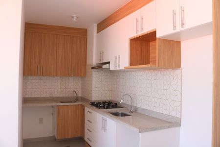 Apartamento para alugar com 34m², 2 quartos e sem vagaCozinha e Área de Serviço