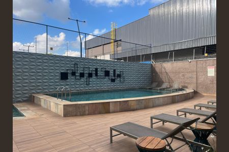 Apartamento para alugar com 34m², 2 quartos e sem vagaÁrea comum - Piscina