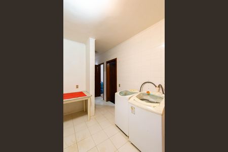 Casa à venda com 630m², 4 quartos e 4 vagasÁrea de Serviço