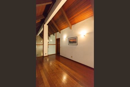 Casa à venda com 630m², 4 quartos e 4 vagasSala 2