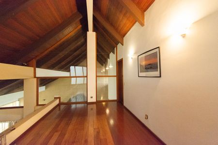 Casa à venda com 630m², 4 quartos e 4 vagasSala 2