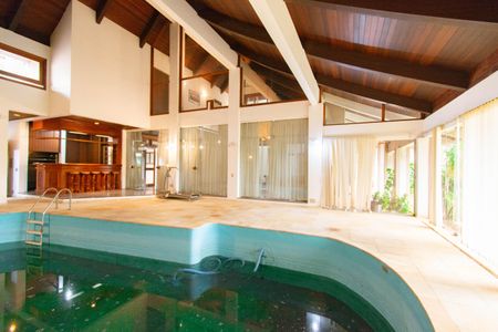 Casa à venda com 630m², 4 quartos e 4 vagasÁrea comum