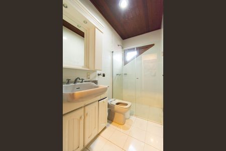 Casa à venda com 630m², 4 quartos e 4 vagasBanheiro Suíte 4