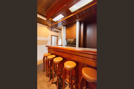 Casa à venda com 630m², 4 quartos e 4 vagasÁrea comum