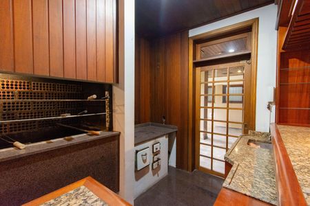 Casa à venda com 630m², 4 quartos e 4 vagasCozinha