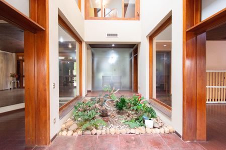 Sala de casa à venda com 4 quartos, 630m² em Jardim do Lago, Canoas