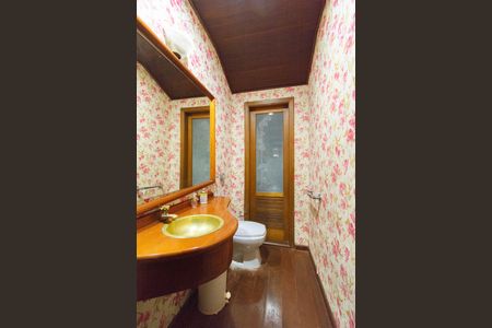 Casa à venda com 630m², 4 quartos e 4 vagasÁrea comum