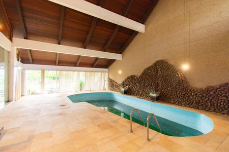 Casa à venda com 630m², 4 quartos e 4 vagasÁrea comum