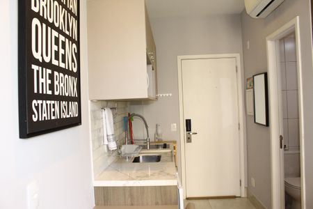 Cozinha de kitnet/studio à venda com 1 quarto, 21m² em Centro Histórico de São Paulo, São Paulo
