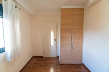 Apartamento à venda com 113m², 3 quartos e 2 vagasQuarto 2