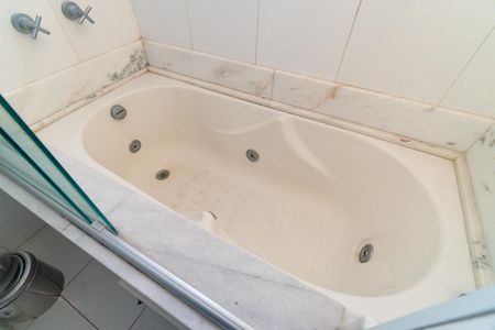 Apartamento à venda com 113m², 3 quartos e 2 vagasBanheiro da Suíte Detalhe