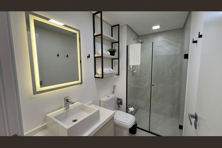 Studio à venda com 32m², 1 quarto e sem vaga Studio à venda com 32m², 1 quarto e sem vagaBanheiro