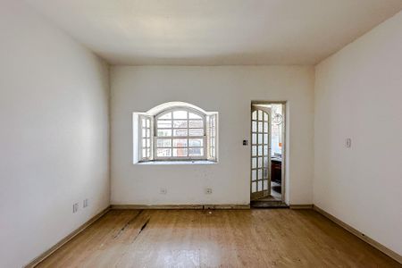 Casa à venda com 280m², 3 quartos e 2 vagasQuarto 1 - Suíte