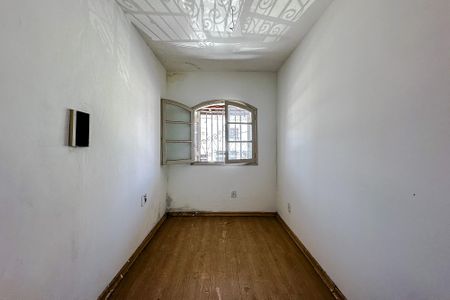 Casa à venda com 280m², 3 quartos e 2 vagasQuarto 2