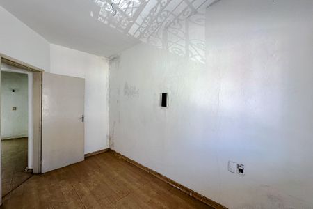 Casa à venda com 280m², 3 quartos e 2 vagasQuarto 2