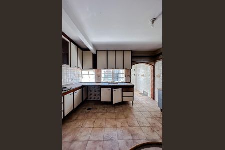 Casa à venda com 280m², 3 quartos e 2 vagasCozinha