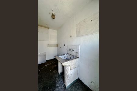 Casa à venda com 280m², 3 quartos e 2 vagasÁrea de Serviço