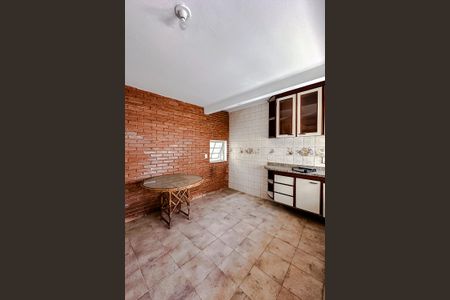 Casa à venda com 280m², 3 quartos e 2 vagasCozinha