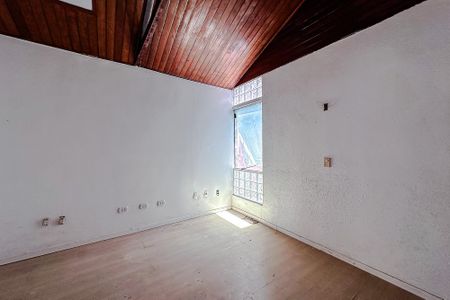 Casa à venda com 280m², 3 quartos e 2 vagasHall
