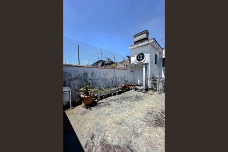 Casa à venda com 280m², 3 quartos e 2 vagasÁrea externa