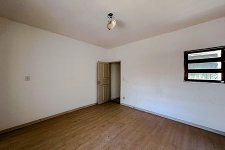 Casa à venda com 280m², 3 quartos e 2 vagasQuarto 1 - Suíte