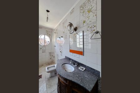 Casa à venda com 280m², 3 quartos e 2 vagasBanheiro da Suíte