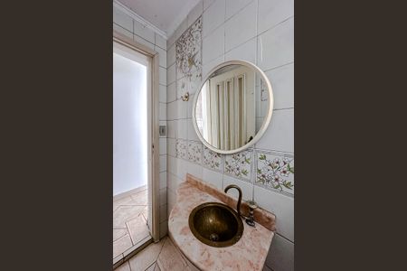 Casa à venda com 280m², 3 quartos e 2 vagasLavabo