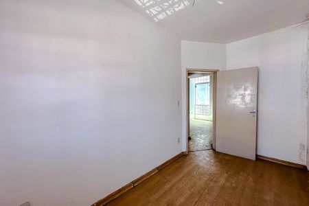 Casa à venda com 280m², 3 quartos e 2 vagasQuarto 2