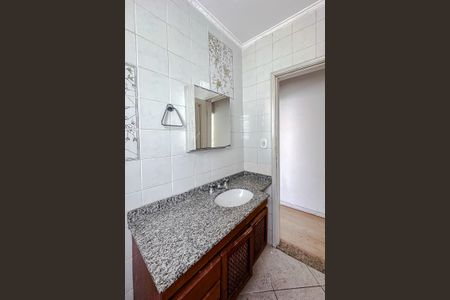 Casa à venda com 280m², 3 quartos e 2 vagasBanheiro