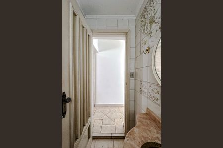 Casa à venda com 280m², 3 quartos e 2 vagasLavabo