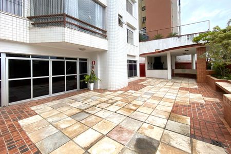 Apartamento à venda com 96m², 3 quartos e 2 vagasÁrea comum - Pátio