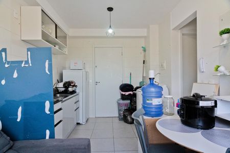 Apartamento para alugar com 32m², 2 quartos e sem vaga Apartamento para alugar com 32m², 2 quartos e sem vagaSala