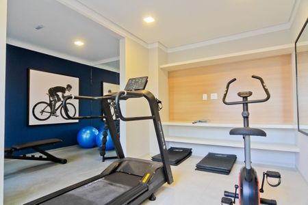 Apartamento para alugar com 32m², 2 quartos e sem vaga Apartamento para alugar com 32m², 2 quartos e sem vagaÁrea comum - Academia