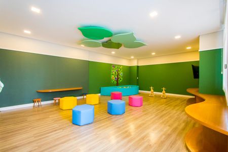 Apartamento à venda com 63m², 2 quartos e 1 vaga Apartamento à venda com 63m², 2 quartos e 1 vagaÁrea comum - Brinquedoteca