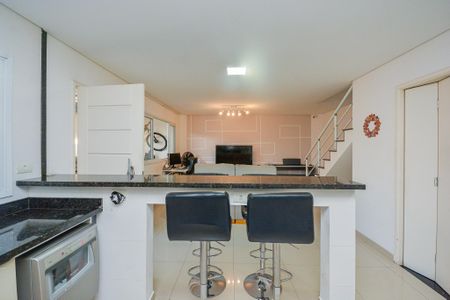 Casa à venda com 82m², 2 quartos e 2 vagas Casa à venda com 82m², 2 quartos e 2 vagasCozinha